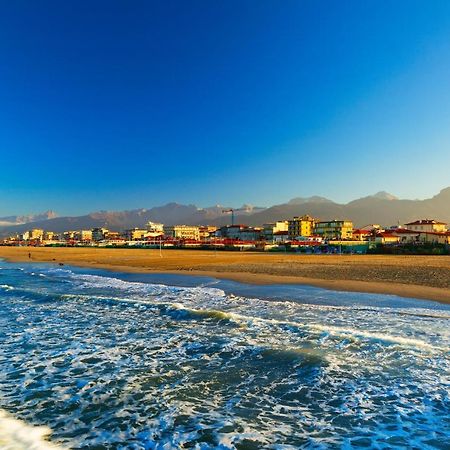 Residence Caravel 9 Lido di Camaiore Luaran gambar